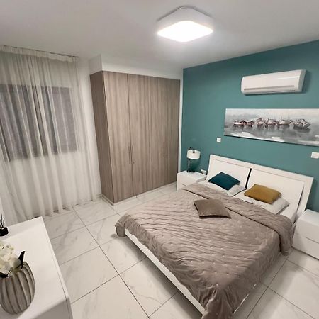 Cosmos Residence Paralimni Eksteriør billede
