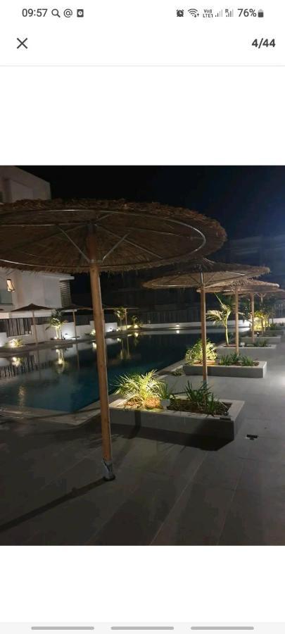 Cosmos Residence Paralimni Eksteriør billede