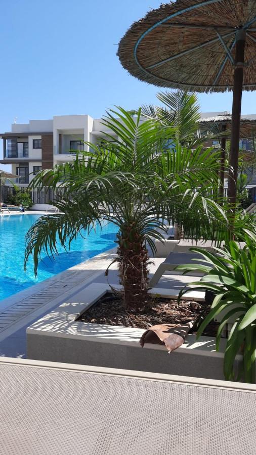 Cosmos Residence Paralimni Eksteriør billede