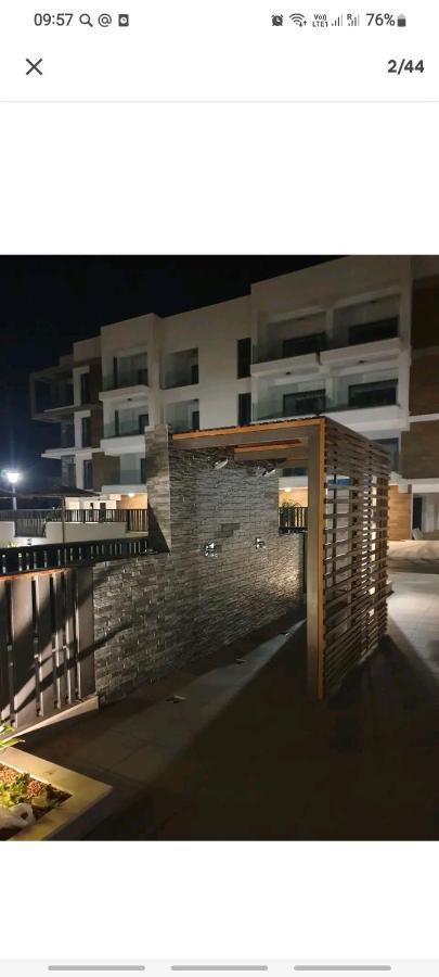 Cosmos Residence Paralimni Eksteriør billede